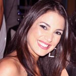 Dorra Zarrouk est une belle occasion pour aller au théâtre ! 