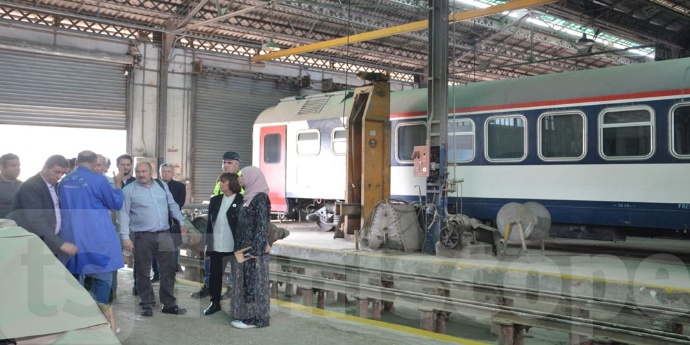 للنظر في إمكانية إعادة تأهيل عربات القطار: فريق فني مجري يحل بتونس 
