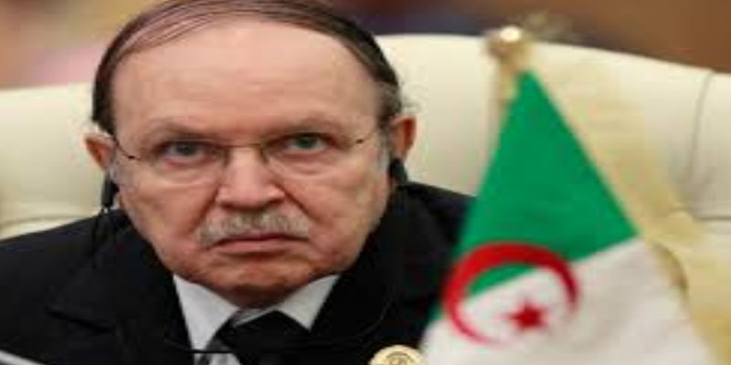 في خطوة مفاجئة: الرئيس الجزائري يقرر حل مؤسسات وهياكل الحزب الحاكم 
