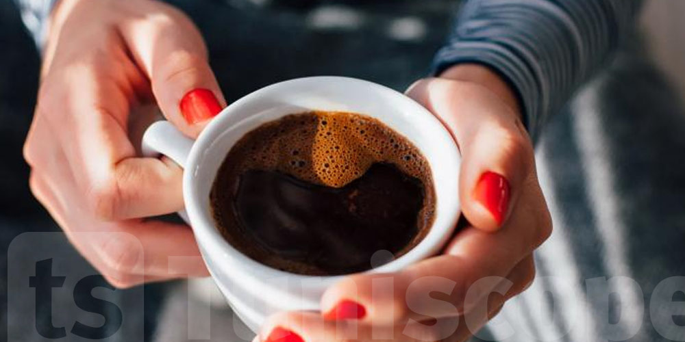 شرب القهوة على الريق في رمضان: شوف الاضرار 