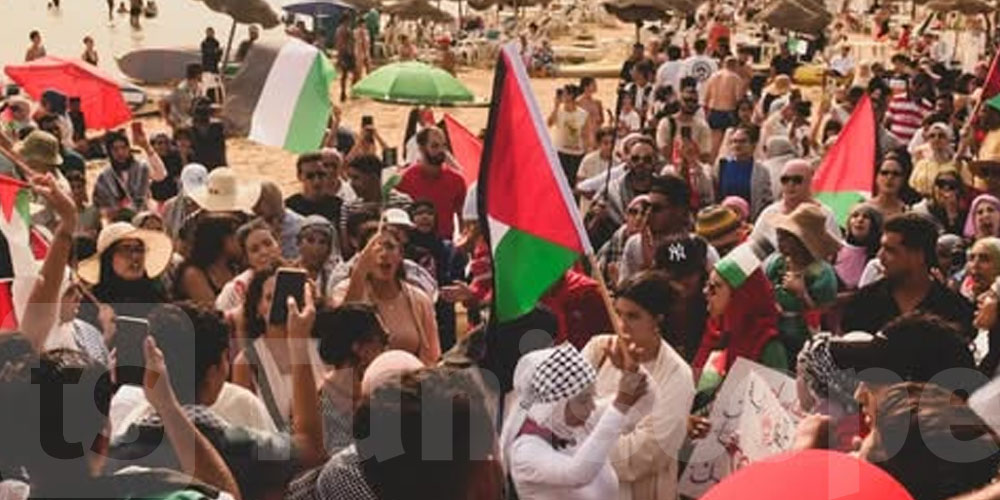 وصول أول سفن أسطول الصمود العالمي إلى ميناء سيدي بوسعيد
