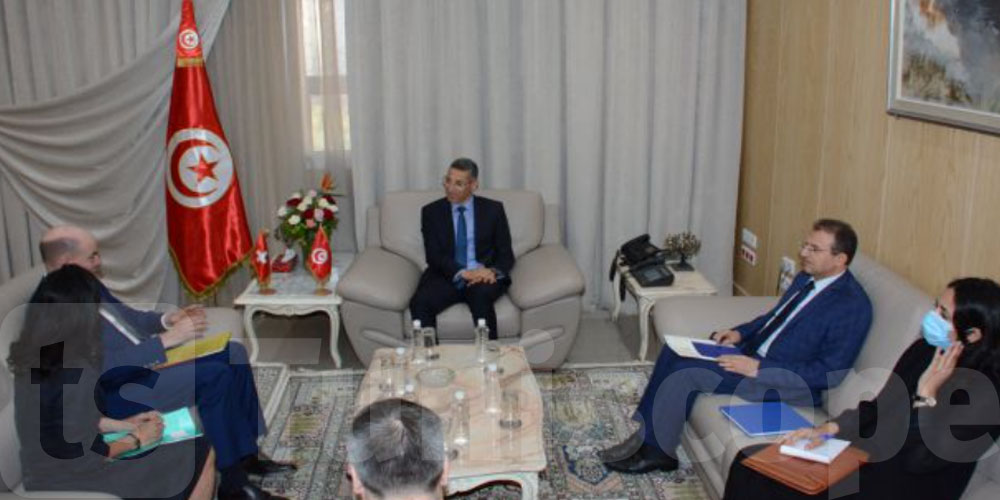  الهجرة غير النظامية محور لقاء وزير الدّاخليّة بسفير سويسرا بتونس