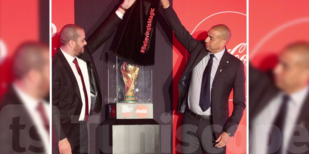 بمبادرة من كوكاكولا تونس تستضيف رمز كأس العالم لكرة القدمFIFAواللاّعب الأسطورة دافيد تريزيغيه  