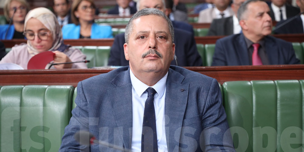 عاجل : وزير التربية يزف هذا الخبر المفرح 