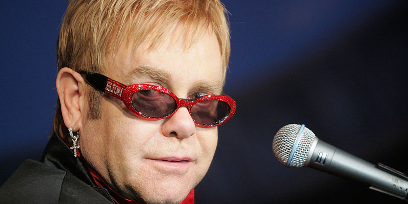 Elton John va-t-il arrêter les tournées?