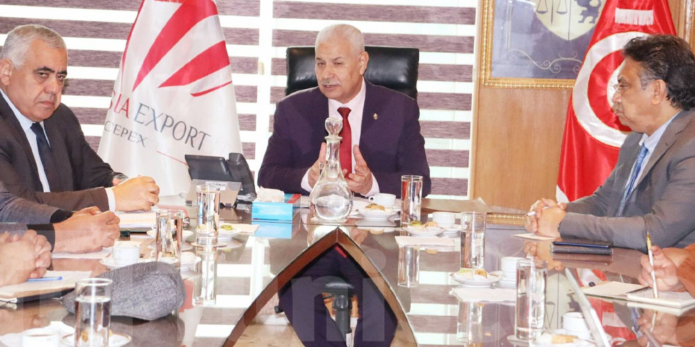 قرارات عاجلة لفائدة زيت الزيتون التونسي: أولوية قصوى في إسناد منح التصدير