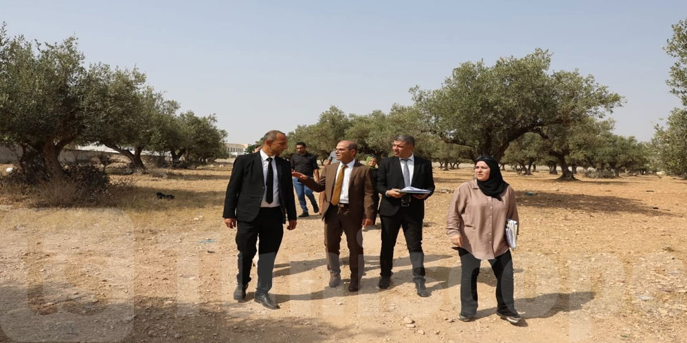 وزير التجهيز يُشرف على متابعة مشروع سكني موجه لذوي الدخل المحدود بالمغيرة 