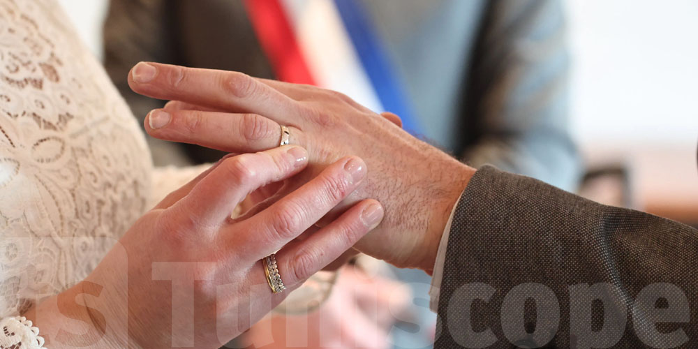 France : Vers l'interdiction des mariages avec des sans-papiers