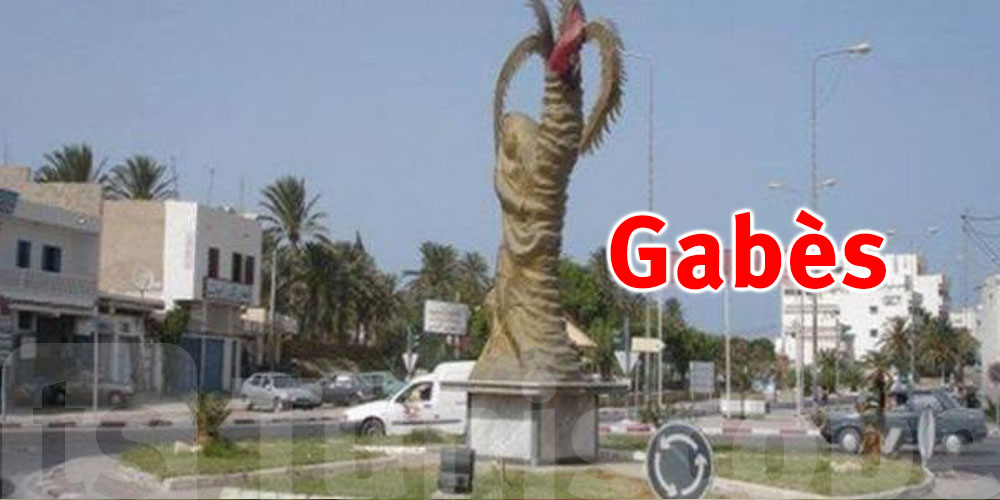 Gabès : Élimination du sable accumulé sur la route nationale n°15
