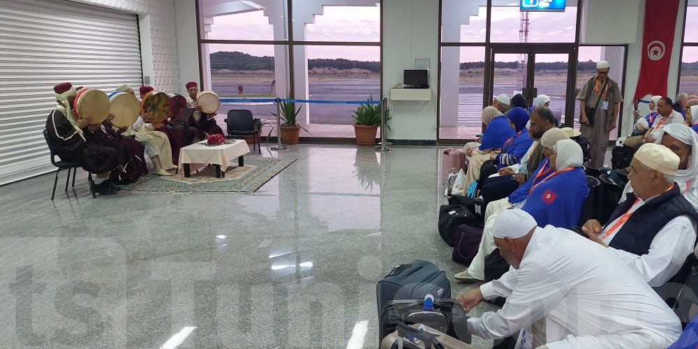 انطلاق أولى رحلات حجيج جندوبة من مطار طبرقة نحو المدينة المنورة