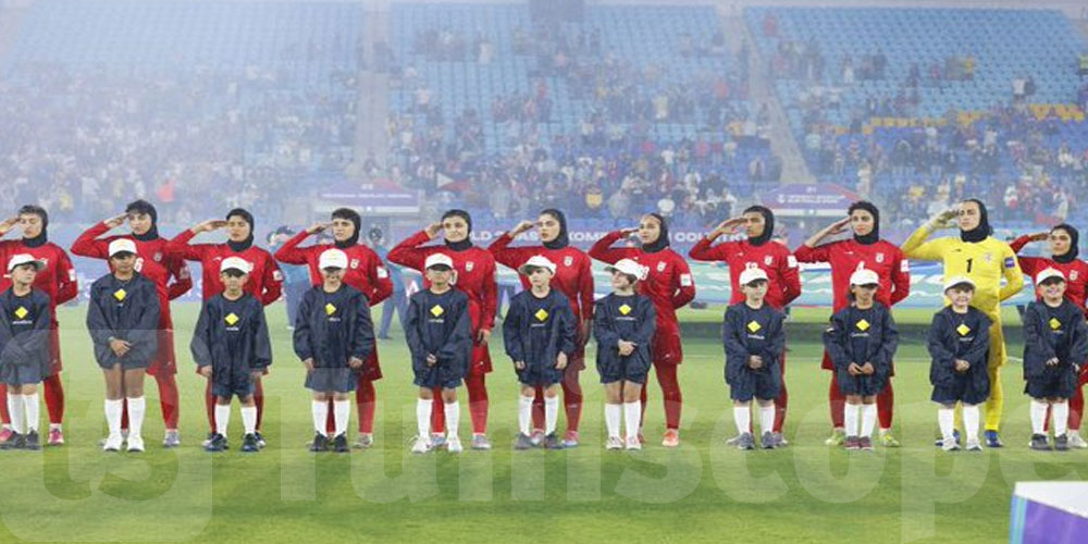  بعد وصفهن بـ’الخائنات’: أنباء عن ‘هروب’ لاعبات من منتخب إيران للسيدات