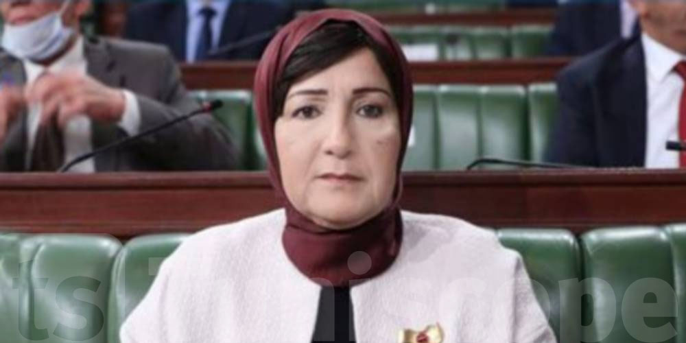 وزيرة العدل تكشف عن أسباب ابرام اتفاقية ثنائية مع الجزائر وزيرة العدل تكشف عن أسباب ابرام اتفاقية ثنائية مع الجزائر