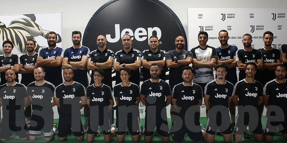 JEEP Tunisie, sponsor de la Juventus Academy, a tenu à féliciter les enfants dans son showroom aux Berges du Lac