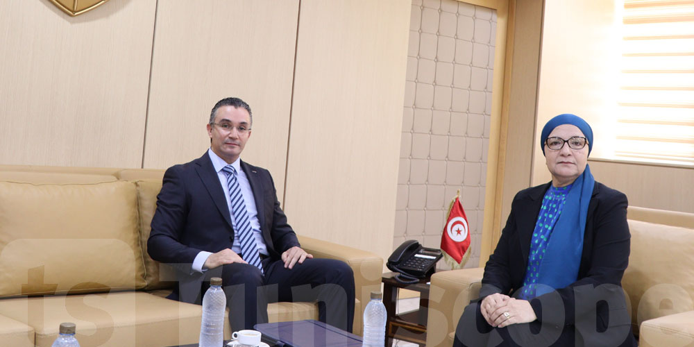 ماذا في لقاء وزيرة العدل برئيس نقابة القضاة التونسيين ؟