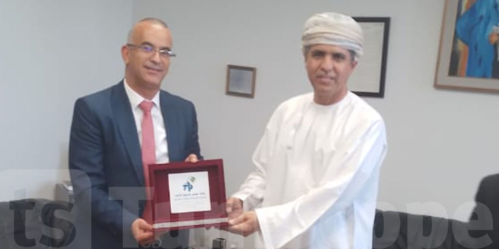 سفير سلطنة عمان لدى تونس في زيارة لوكالة تونس إفريقيا للأنباء