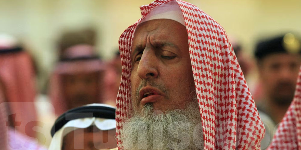 عاجل : وفاة مفتي المملكة الشيخ عبدالعزيز آل الشيخ