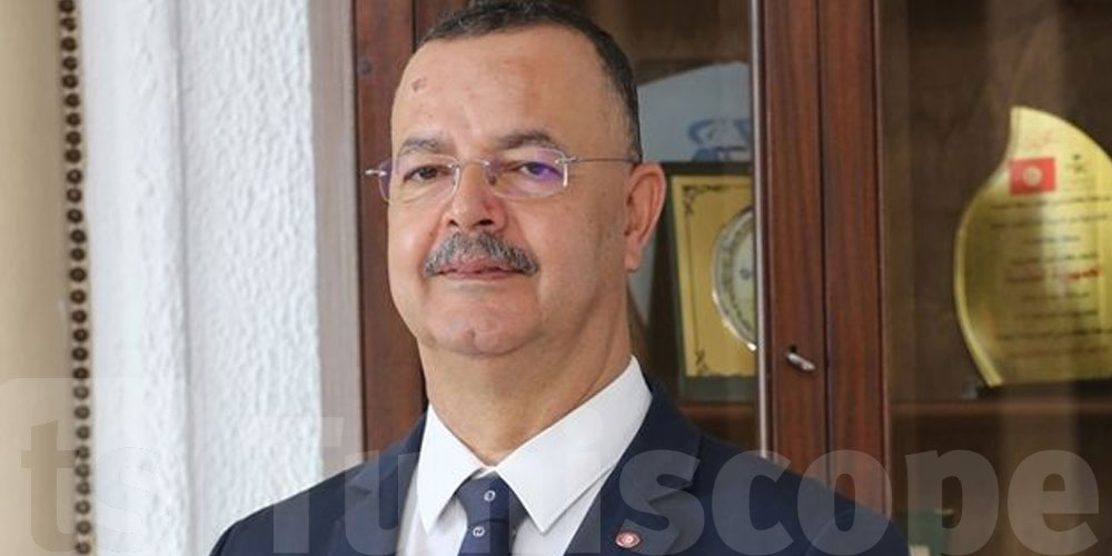 وزير الصحة يؤكد على أهمّية تكريس ثقافة العمل بكلّ الإدارات والمؤسسات الاستشفائيّة وزير الصحة يؤكد على أهمّية تكريس ثقافة العمل بكلّ الإدارات والمؤسسات الاستشفائيّة