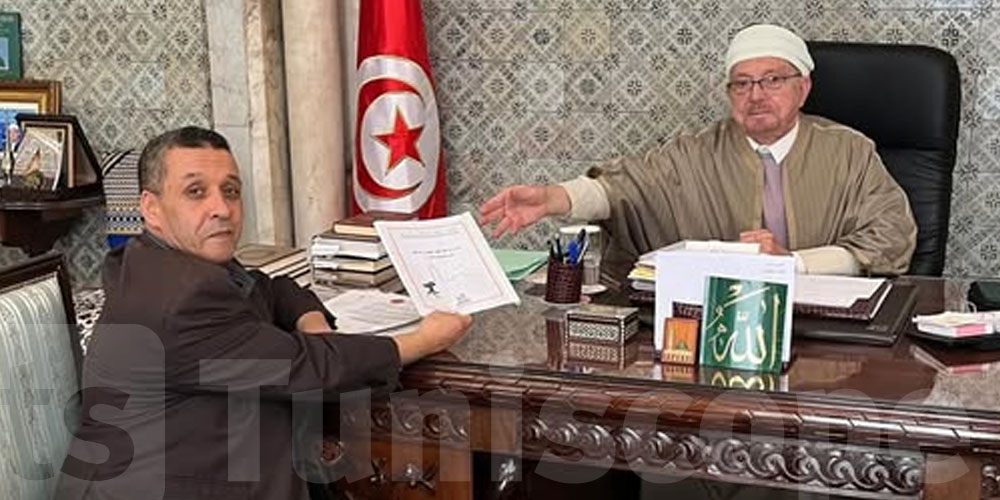 مُفتي الجمهورية يتسلّم تقرير رصد هلال ذي الحجة
