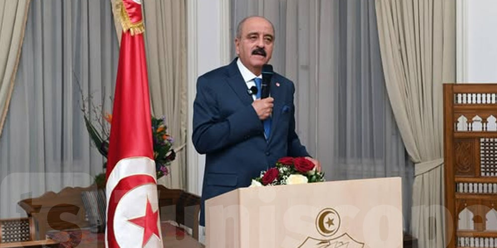 وزير الخارجية يلتقي التوانسة في المانيا...علاش؟