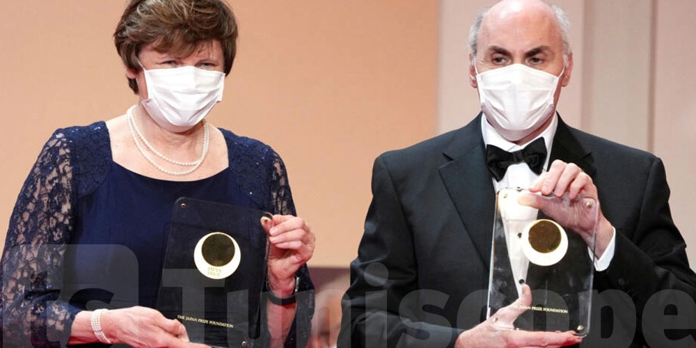 Le prix Nobel de médecine décerné à Katalin Kariko et Drew Weissman pour la mise au point du vaccin contre le Covid
