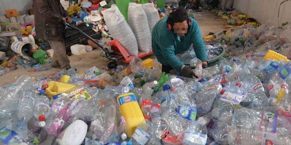 Bouteilles d'eau minérale en plastique : où vont-elles après leur collecte en Tunisie ?