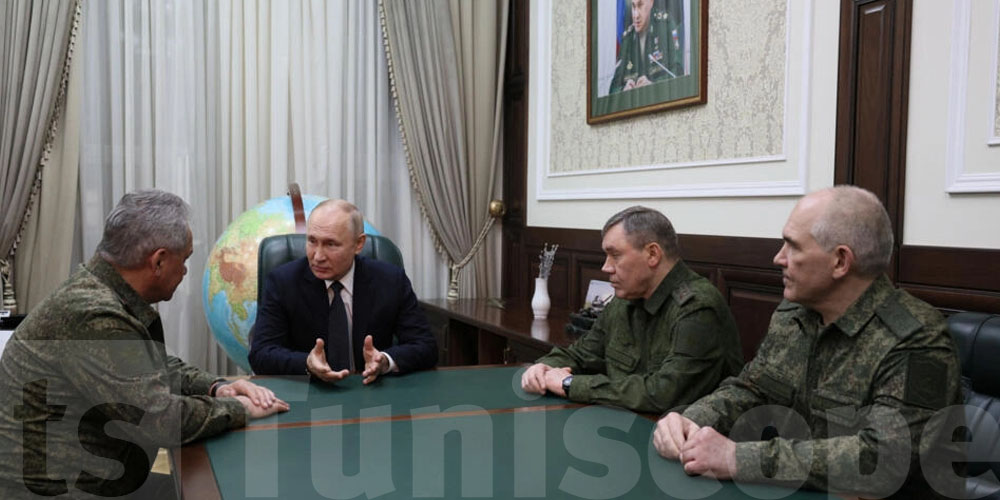 بوتين يجتمع بكبار القادة العسكريين ...ما القصة ؟ 