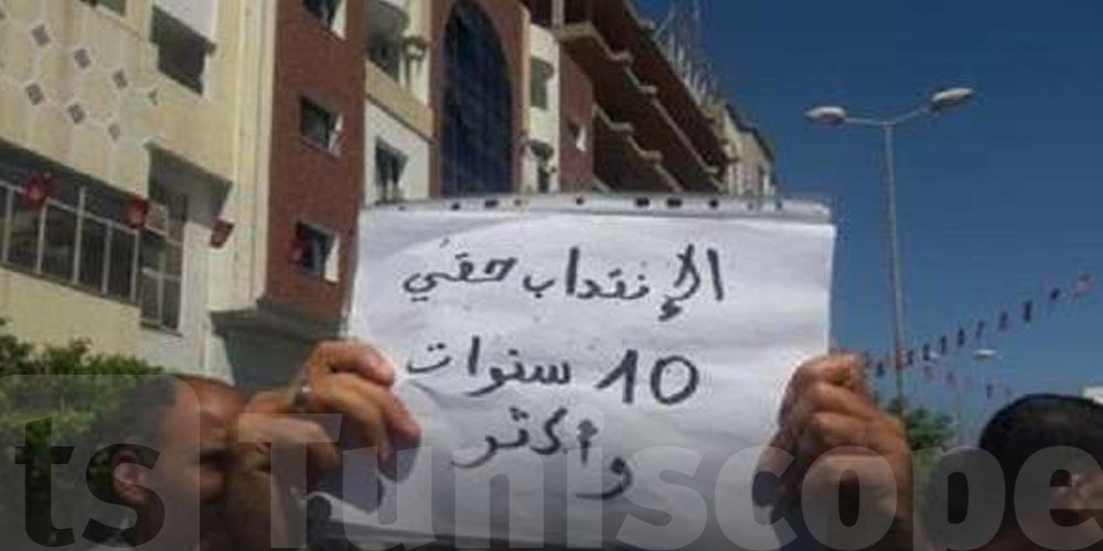 أكثر من 20 سنة من الانتظار: خريجو الجامعات يناشدون رئيس الجمهورية