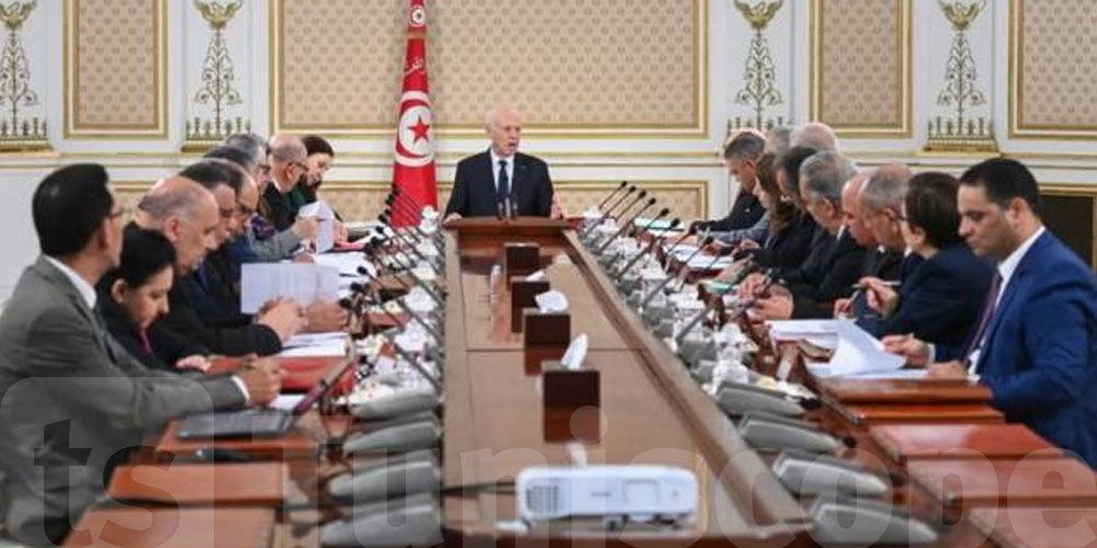 Trop d’institutions, pas assez d’efficacité : Kaïs Saïed tire la sonnette d’alarme