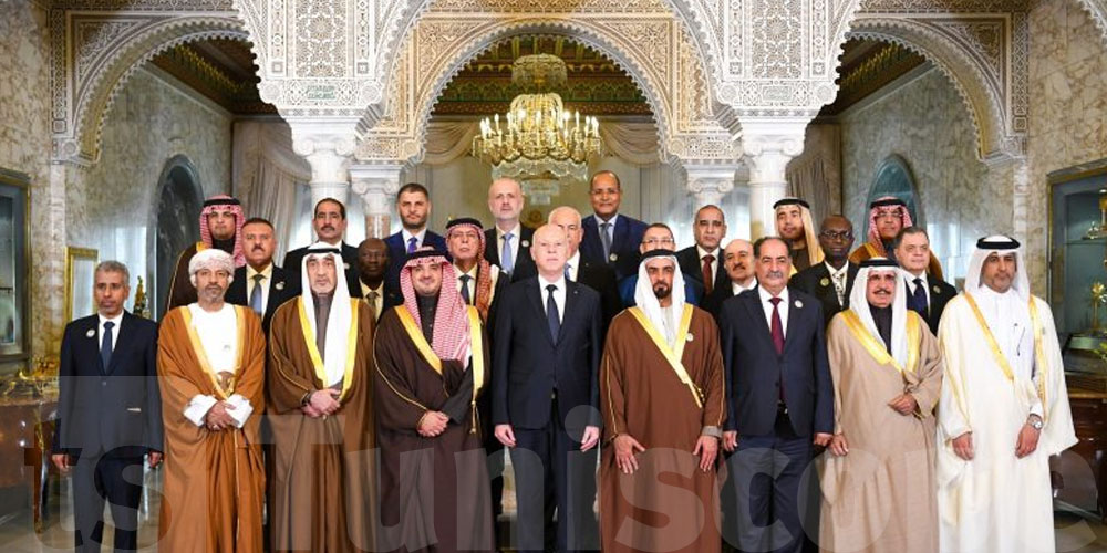 Le président de la république reçoit les ministres de l’Intérieur arabes
