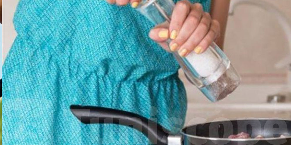 علاش الطباخ يحط رشة ملح في المقلى قبل الطبخ ؟.. سر كبير لازم تعرفوا 