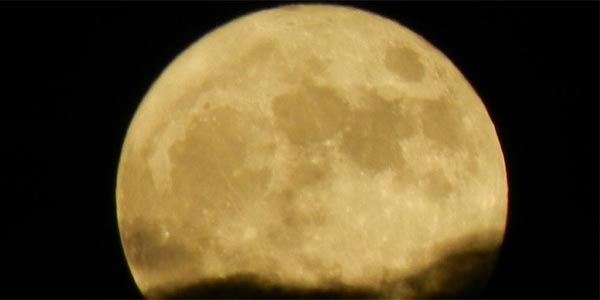 Supermoon : Les dix plus beaux clichés à travers le monde