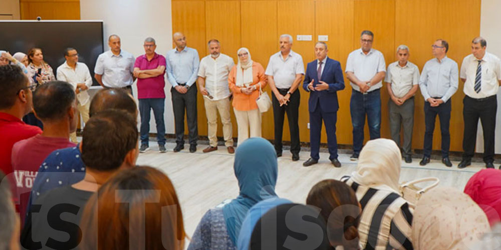 اتصالات تونس تحتفي بإدماج أعوان المناولة على المستويين الجهوي والمركزي