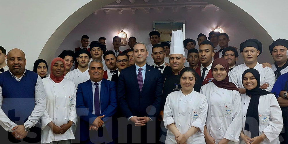 جلسة عمل حول الاستعداد لفترة ذروة النشاط السياحي في جربة جلسة عمل حول الاستعداد لفترة ذروة النشاط السياحي في جربة