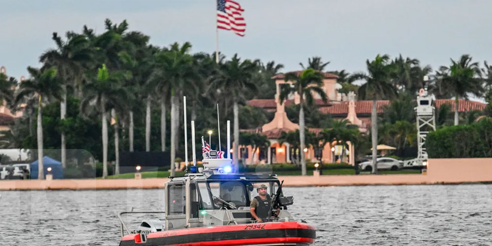 طائرة تخترق منطقة حظر الطيران قرب مقر إقامة ترامب