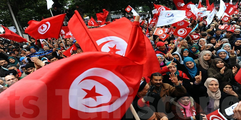  تونس تحتفل بعيد الجمهورية: 68 سنة على تأسيس الدولة الحديثة 