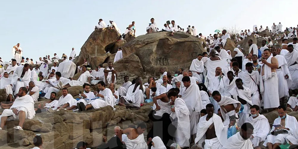 شاهد يوم عرفة مباشرةً على التلفزة التونسية: التفاصيل !
