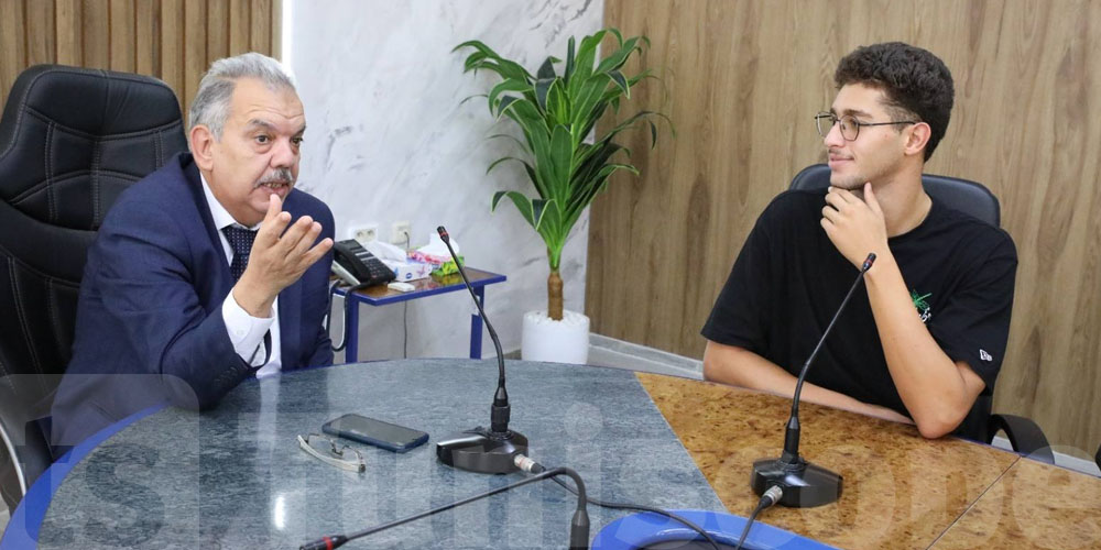 بطل السباحة أحمد الجوادي في ضيافة وزارة الرياضة 