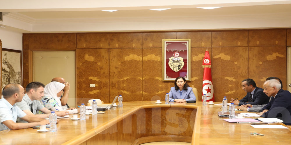  إحالة أسهم ''دار الصباح'' إلى ''سنيب لابراس'' والشروع بدمجهما