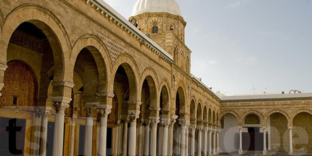 وقت اذان الفجر و الافطار في اليوم الـ 15 من شهر رمضان 