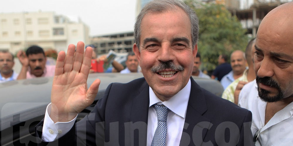 عاجل : السجن 19 عاما مع النفاذ الفوري ضد الوزير السابق منذر الزنايديي